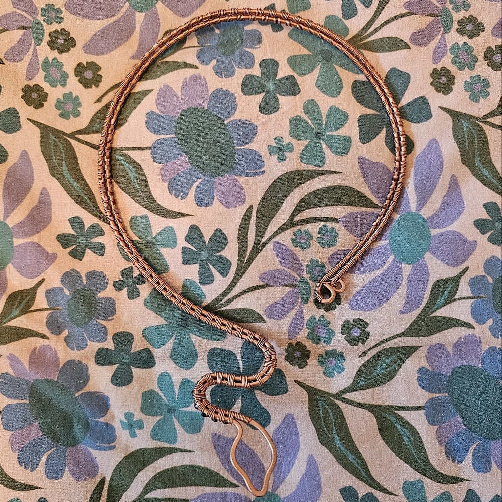 🐍 Copper and Beaded Snake Necklace 🐍 - Picture 5 of 5